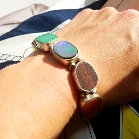 Jewelry - Silvertone Stretchy Gemstone Bracelet, OSFM
